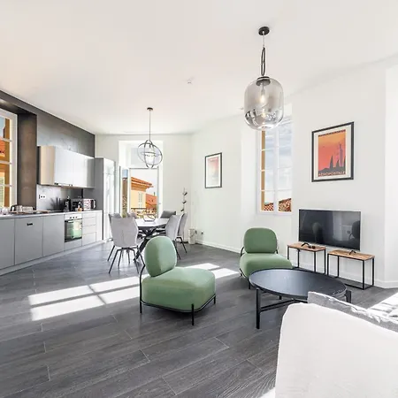 דירה Le Brea, Elegant Appartement, Jolie Vue מנטון