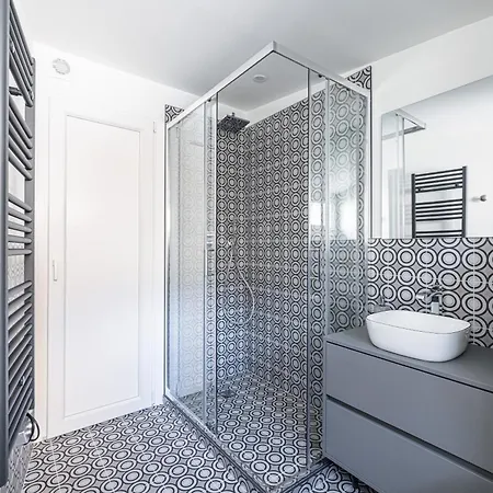 Le Bréa, élégant Appartement, Jolie Vue *