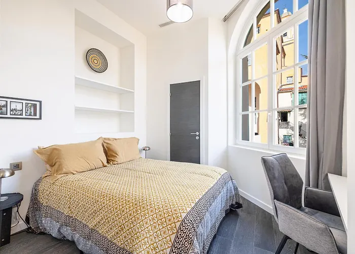 Appartement Le Bréa, élégant Appartement, Jolie Vue *